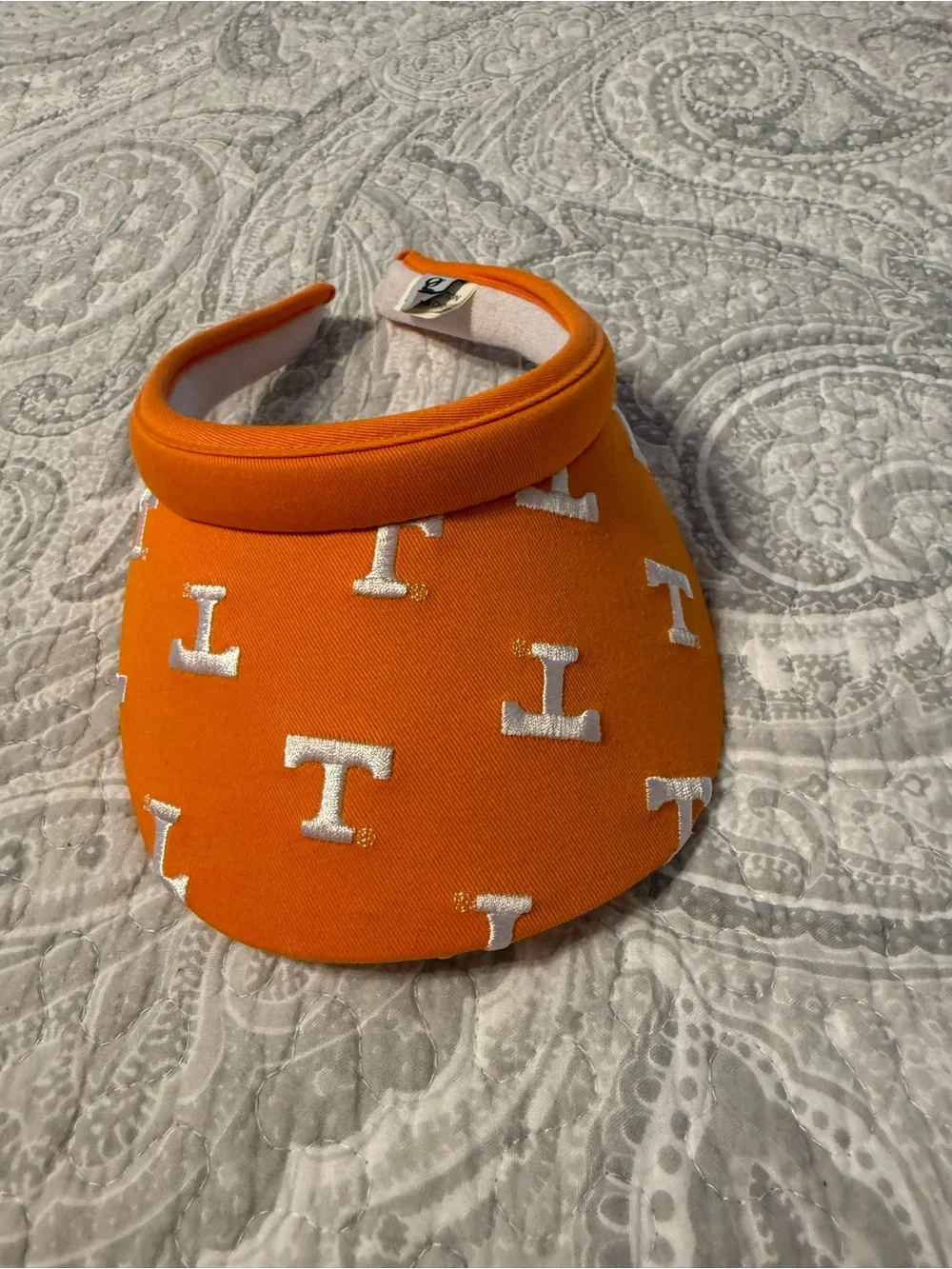 Orange Tennessee Vols Visor with White 'T' Embroidery